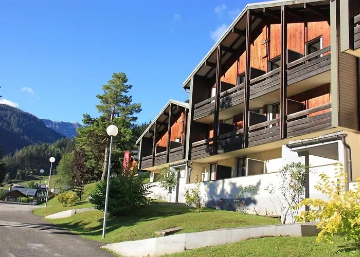 Azureva Areches